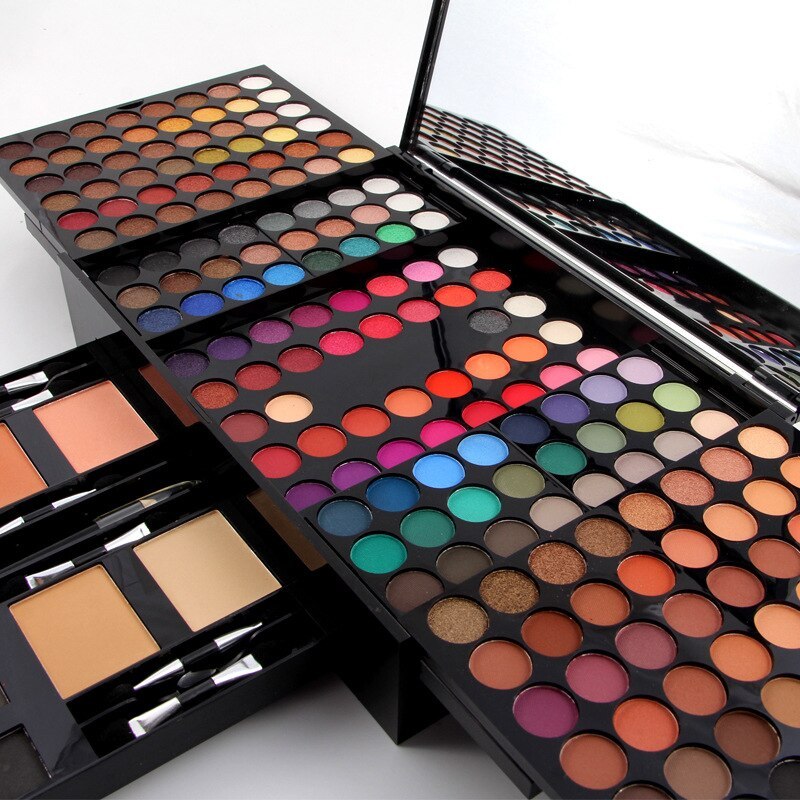 Bella Bliss Cosmetics 180 color eyeshadow palette with vibrant shades for endless makeup looks